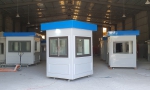 Cabin bảo vệ có cả mái và thân đều được đúc từ composite