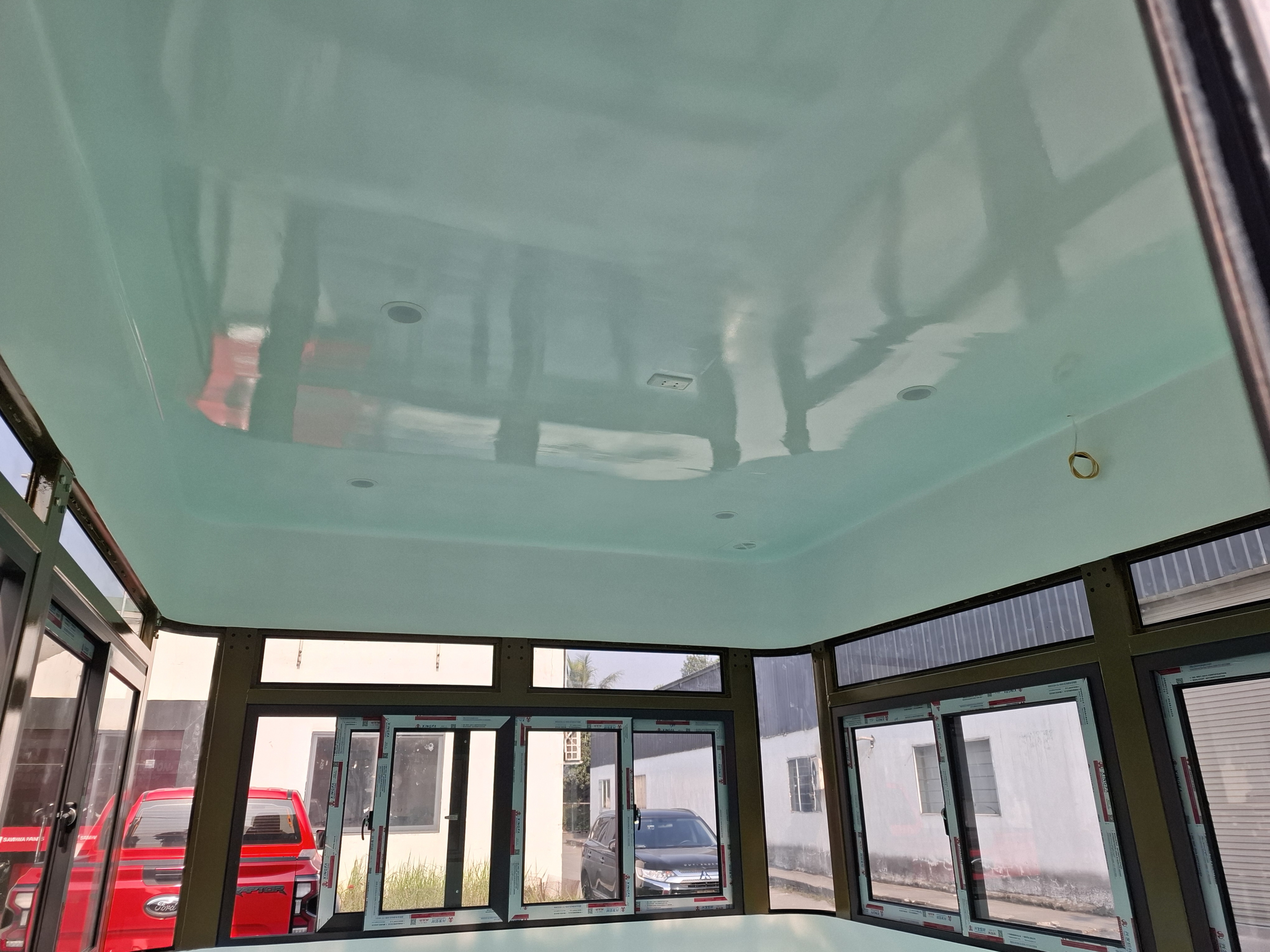 Hệ thống điện đi âm tường 