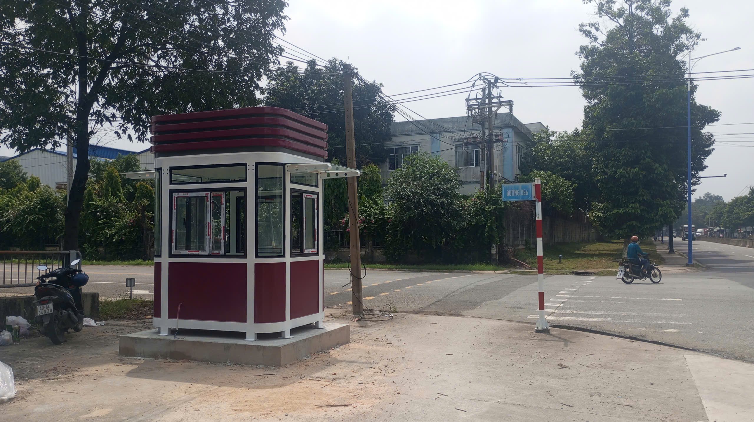 Bốt bảo vệ khu công nghiệp tại Bình Dương