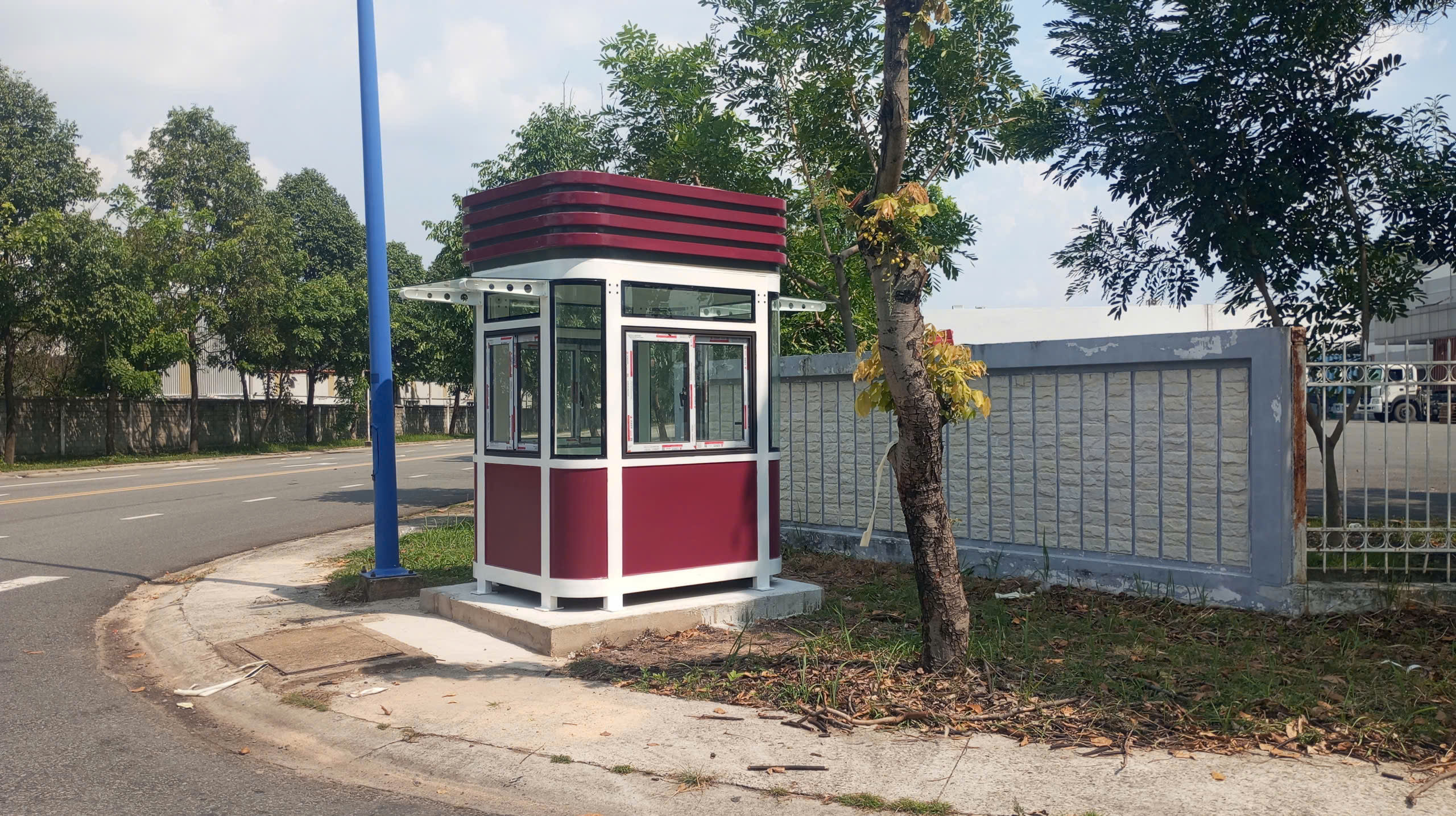 Thi công lắp đặt cabin bốt bảo vệ